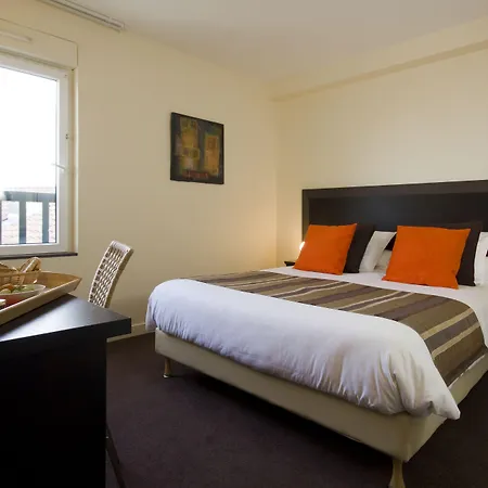 Hotel Le Relais Saint-Jacques-3